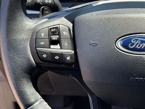 Used 2020 Ford Explorer XLT w/ Equipment Group 202A image 19