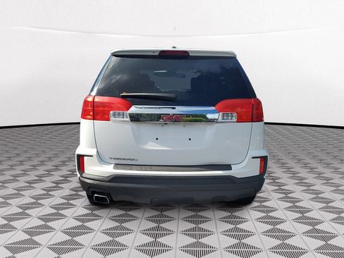 Used 2017 GMC Terrain SLE FWD image 5