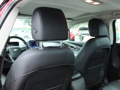 Used 2012 Chevrolet Volt Premium w/ Premium Trim Package FWD image 30