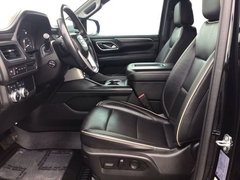 Used 2021 GMC Yukon SLT w/ SLT Premium Package AWD/4WD image 9