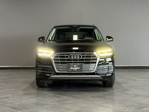 Used 2018 Audi Q5 2.0T Premium Plus w/ Premium Plus Package AWD/4WD image 3