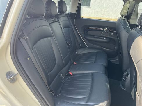 Used 2018 MINI Cooper Clubman S AWD/4WD image 11