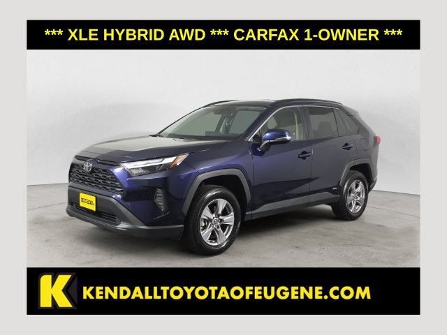 Used 2025 Toyota RAV4 XLE AWD/4WD image 1