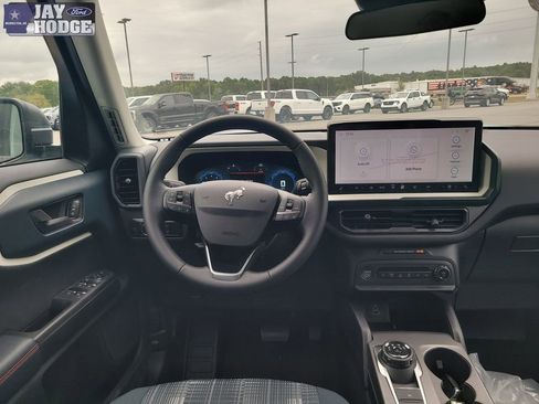 New 2025 Ford Bronco Sport Heritage w/ Convenience Package image 28