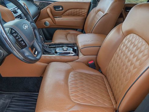 Certified 2024 INFINITI QX80 Sensory w/ Cargo Package image 10