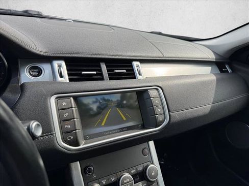 Used 2017 Land Rover Range Rover Evoque SE Premium AWD/4WD image 15