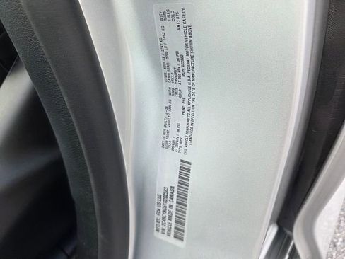 New 2026 Chrysler Pacifica Select image 19