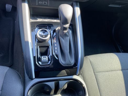 Used 2024 Chevrolet Colorado Trail Boss w/ Advanced Trailering Package image 16