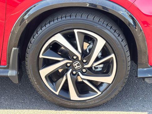 Certified 2020 Honda HR-V Sport image 11