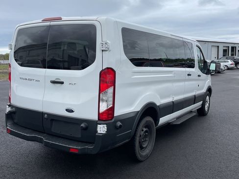 Used 2016 Ford Transit 350 XLT RWD image 3