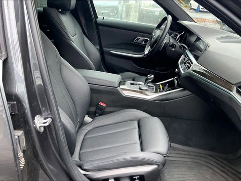 Used 2020 BMW 330i Sedan w/ Premium Package image 10