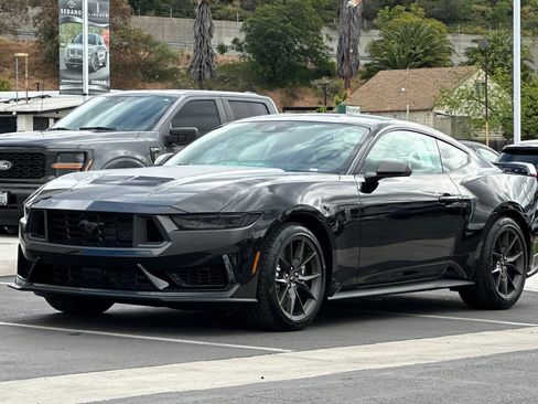 New 2026 Ford Mustang Dark Horse image 7