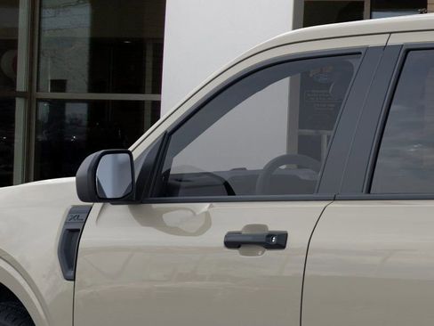 New 2025 Ford Maverick XL image 23