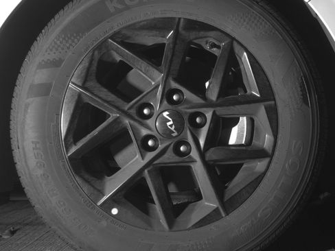 Used 2025 Kia K5 LXS image 13