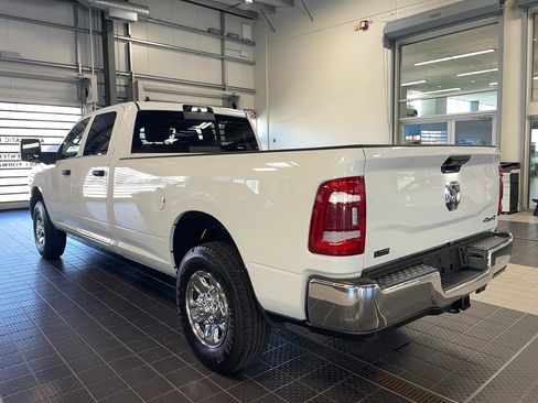 Used 2024 RAM 3500 Tradesman w/ Towing Technology Group image 22