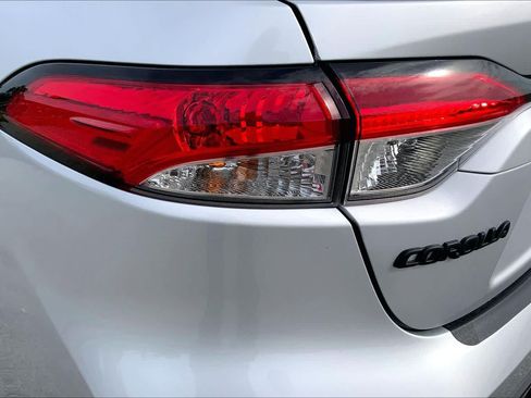 Used 2026 Toyota Corolla SE FWD image 28