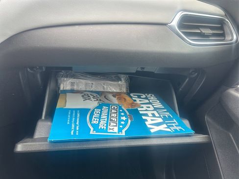 Used 2022 Chevrolet Equinox LS image 31