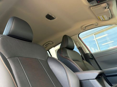 Used 2024 Subaru Crosstrek 2.5i Limited w/ Crosstrek Mirror Package image 14