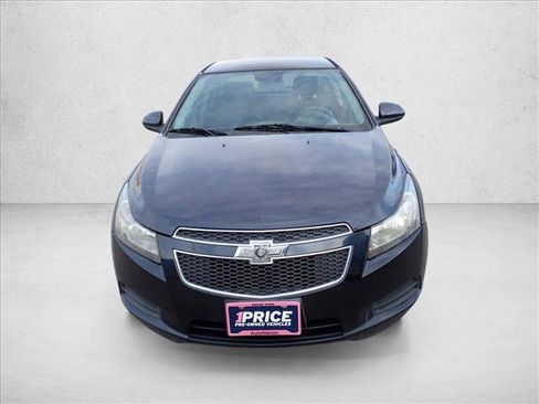 Used 2014 Chevrolet Cruze LT image 6