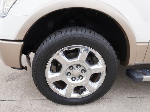 Used 2013 Ford F150 King Ranch w/ King Ranch Luxury Pkg image 30