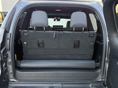 Used 2021 Lexus GX 460 Premium image 47