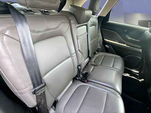 Used 2023 Lincoln Corsair FWD image 25