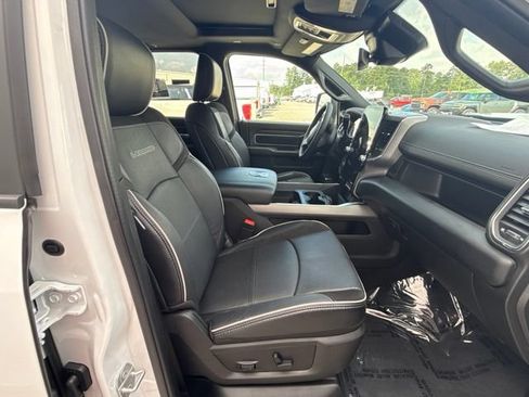 Used 2026 RAM 3500 Laramie AWD/4WD image 25