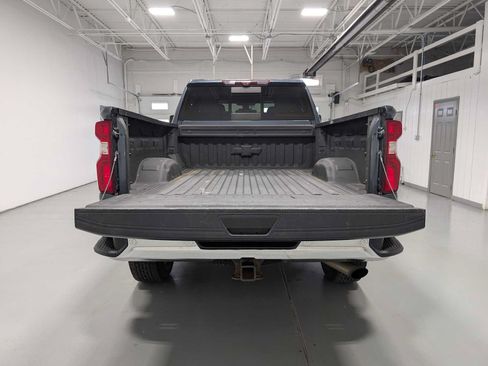 Used 2020 Chevrolet Silverado 2500 LTZ w/ LTZ Premium Package AWD/4WD image 38