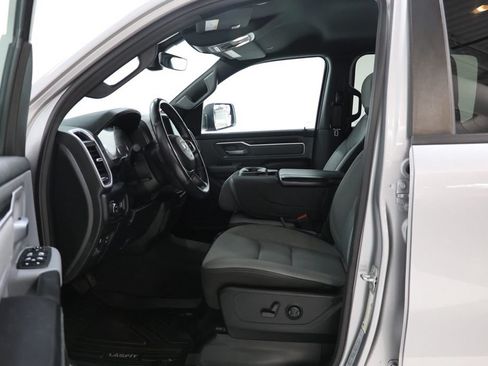 Used 2022 RAM 1500 Big Horn AWD/4WD image 18