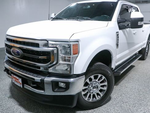Used 2022 Ford F250 Lariat w/ Lariat Value Package AWD/4WD image 32