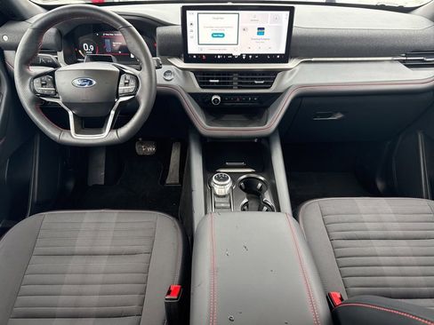 Used 2025 Ford Explorer ST-Line image 12