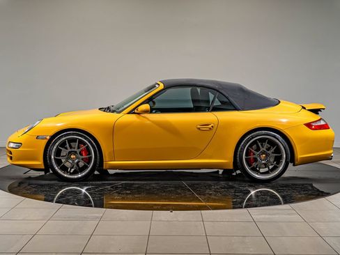 Used 2007 Porsche 911 Carrera S RWD image 2