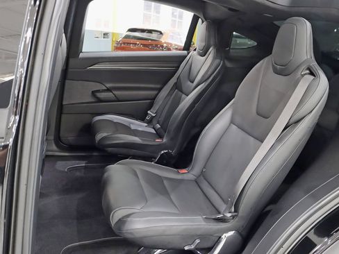 Used 2022 Tesla Model X Plaid AWD/4WD image 32