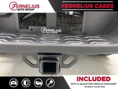 Used 2017 Toyota Tacoma TRD Sport image 22