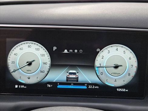 Used 2022 Hyundai Tucson SEL w/ Convenience + Premium Package FWD image 10