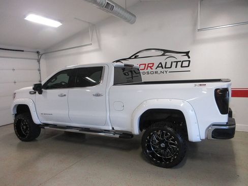 Used 2020 GMC Sierra 1500 SLT w/ SLT Premium Plus Package AWD/4WD image 3