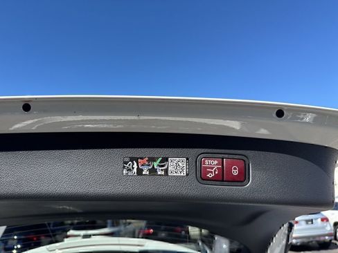 Certified 2026 Mercedes-Benz GLC 300 4MATIC image 27