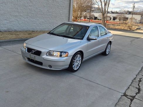 Used 2007 Volvo S60 2.5T image 2