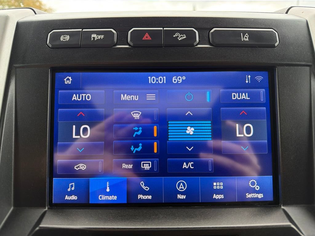 Used 2020 Ford F250 Lariat w/ Lariat Ultimate Package AWD/4WD image 17