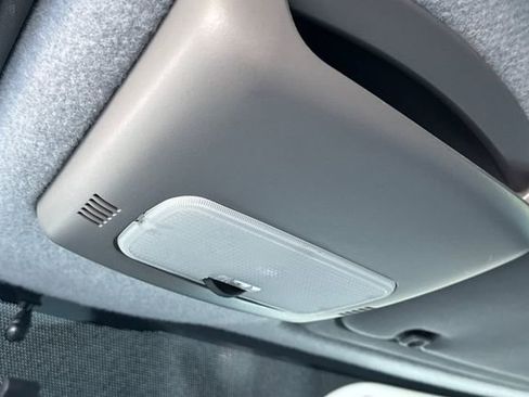 Used 2016 Mercedes-Benz Sprinter 3500 image 24