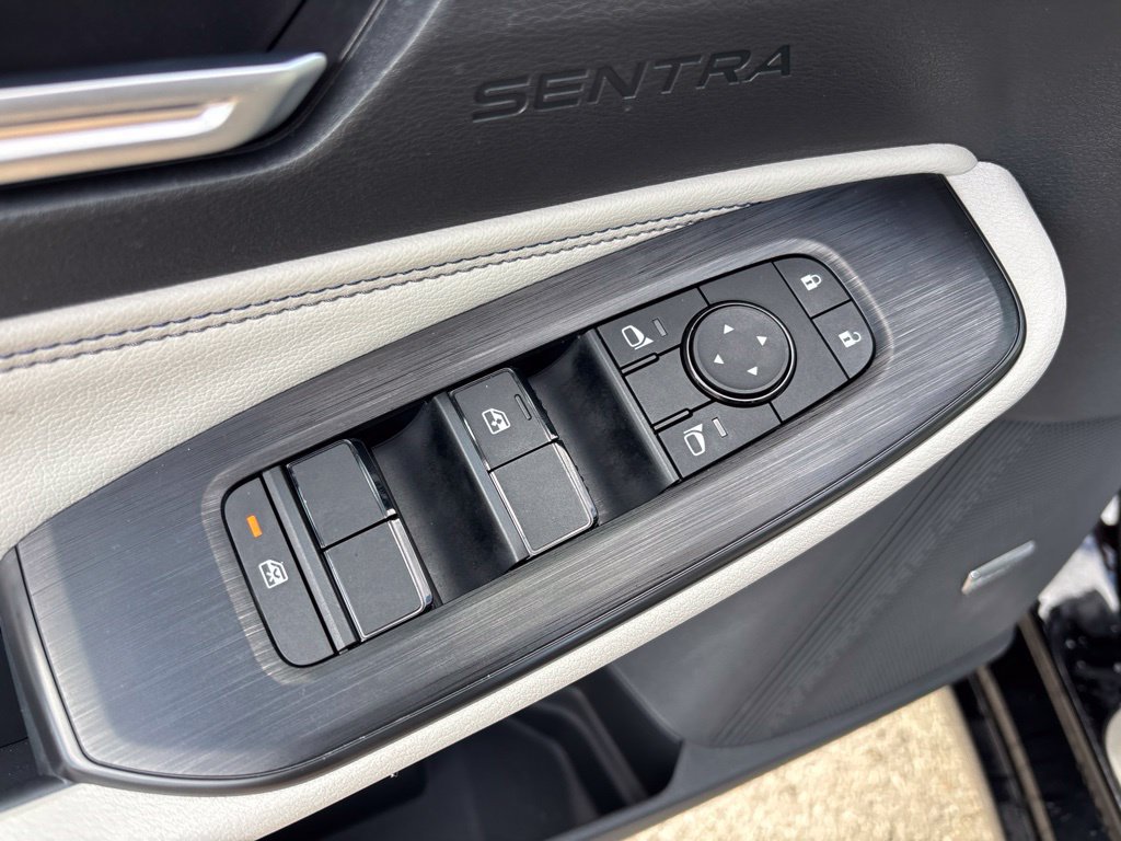 Certified 2026 Nissan Sentra SL w/ Floor Mat Package FWD image 17