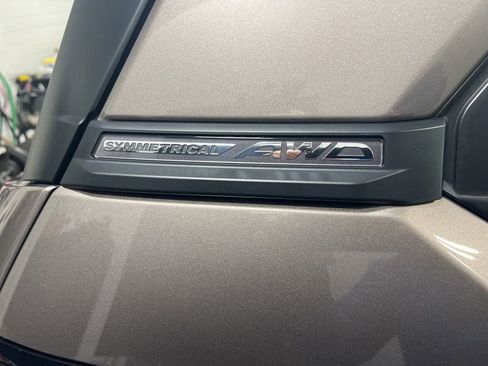 Used 2025 Subaru Forester Limited image 22