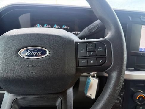 Used 2023 Ford F250 XL w/ STX Appearance Package AWD/4WD image 11