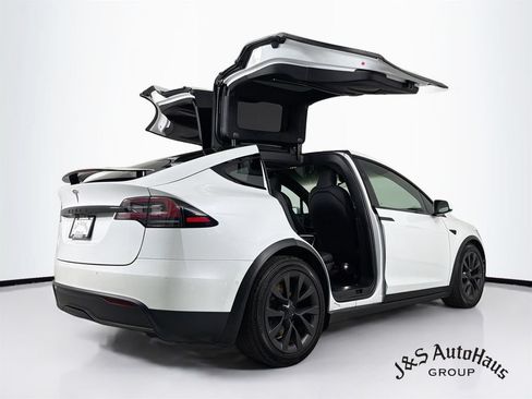 Used 2022 Tesla Model X AWD/4WD image 7