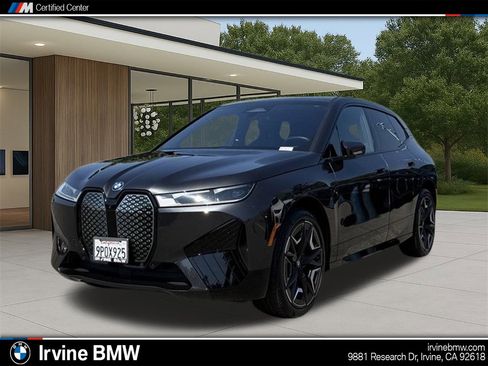 Used 2025 BMW iX xDrive50 w/ Sport Package image 1
