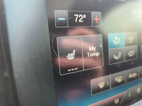 Used 2014 Ford Explorer XLT w/ Equipment Group 202A image 14