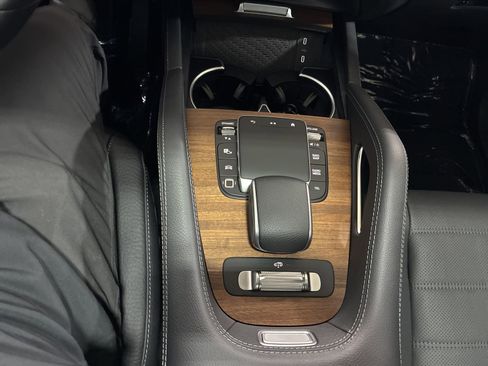 New 2026 Mercedes-Benz GLS 450 4MATIC image 15