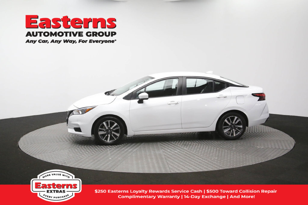 Used 2022 Nissan Versa SV FWD image 61