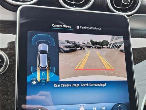 Used 2025 Mercedes-Benz GLC 300 image 13