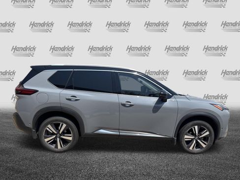 Used 2021 Nissan Rogue Platinum FWD image 11